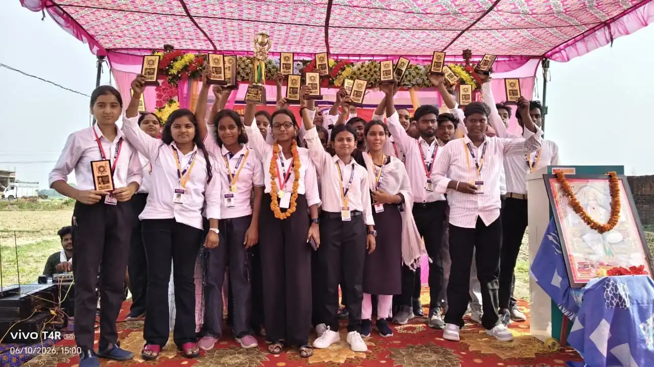 Volunteers MIIT Chowk Bazar